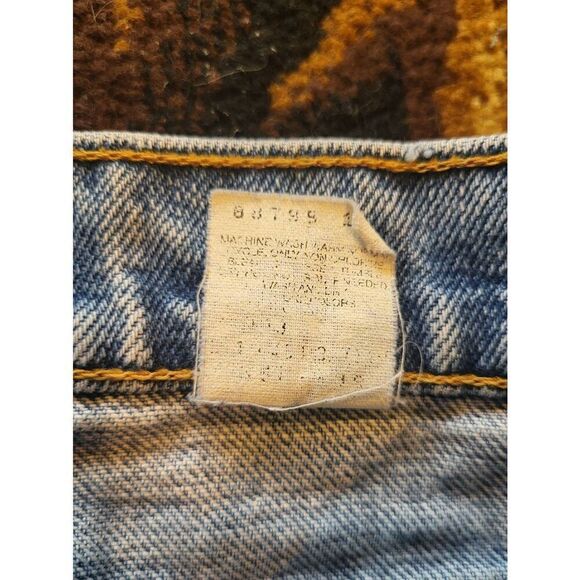 Vintage Levi's Jeans Women's 28 Blue 550 Relaxed Fit Taper Upcycled Patch - Picture 4 of 6